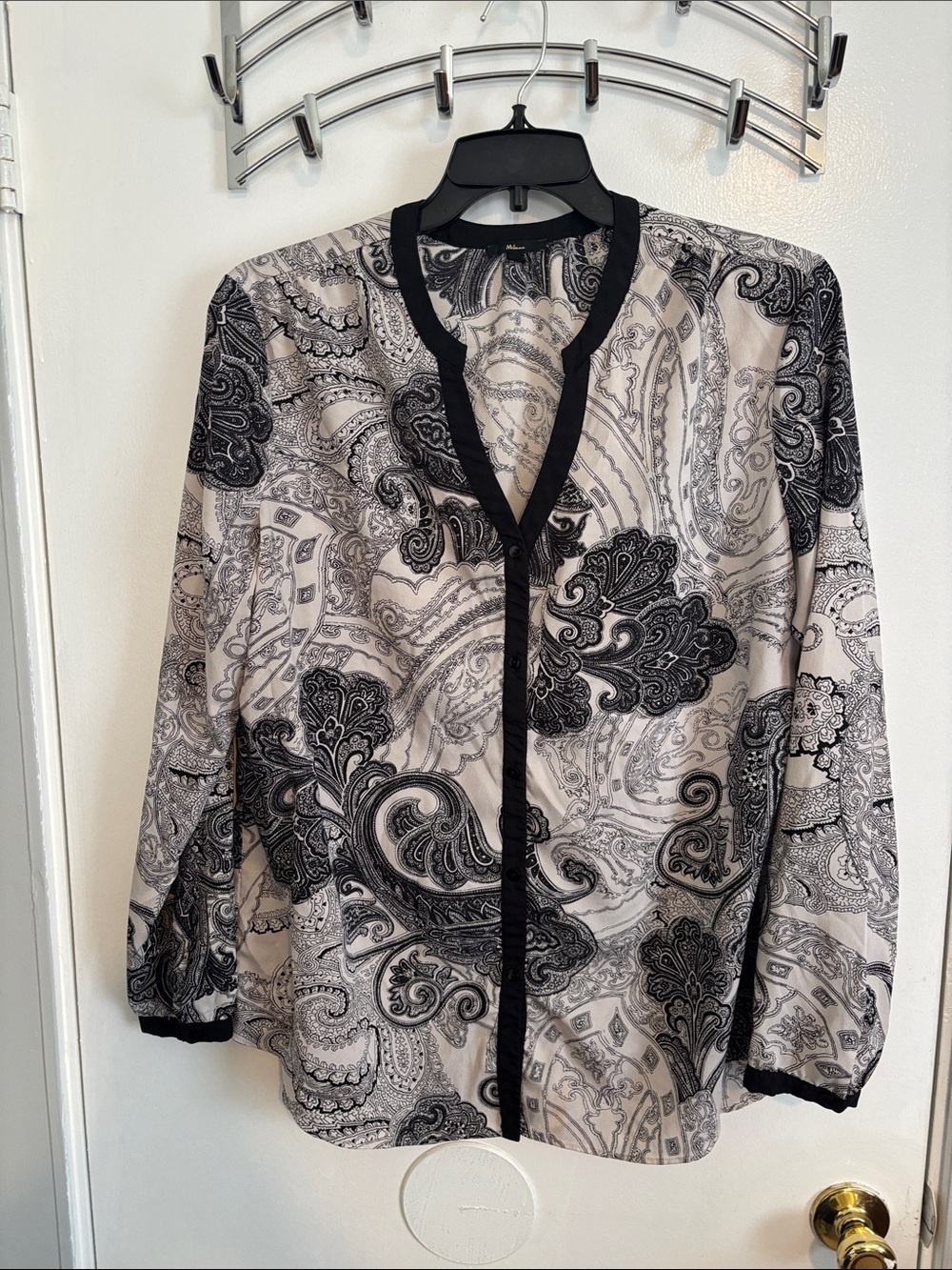 Milano Black & White Paisley Button-Front Blouse